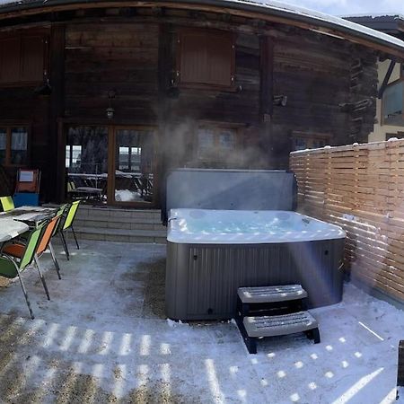 Villa La Grange A Coco Avec Jacuzzi à Bourg-Saint-Pierre Extérieur photo