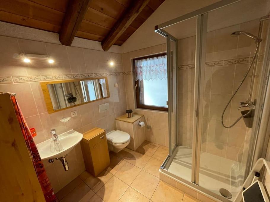 Villa La Grange A Coco Avec Jacuzzi à Bourg-Saint-Pierre Extérieur photo